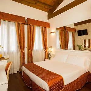 Guest house Casanova Fourrooms, Venice