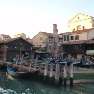 Bed & Breakfast Ca' Di Rose, Venice