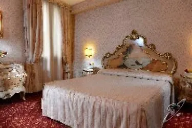 Ca Rialto Hotel Venice